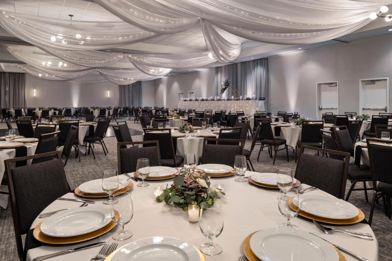 Courtyard Mankato Hotel & Event Center Extérieur photo