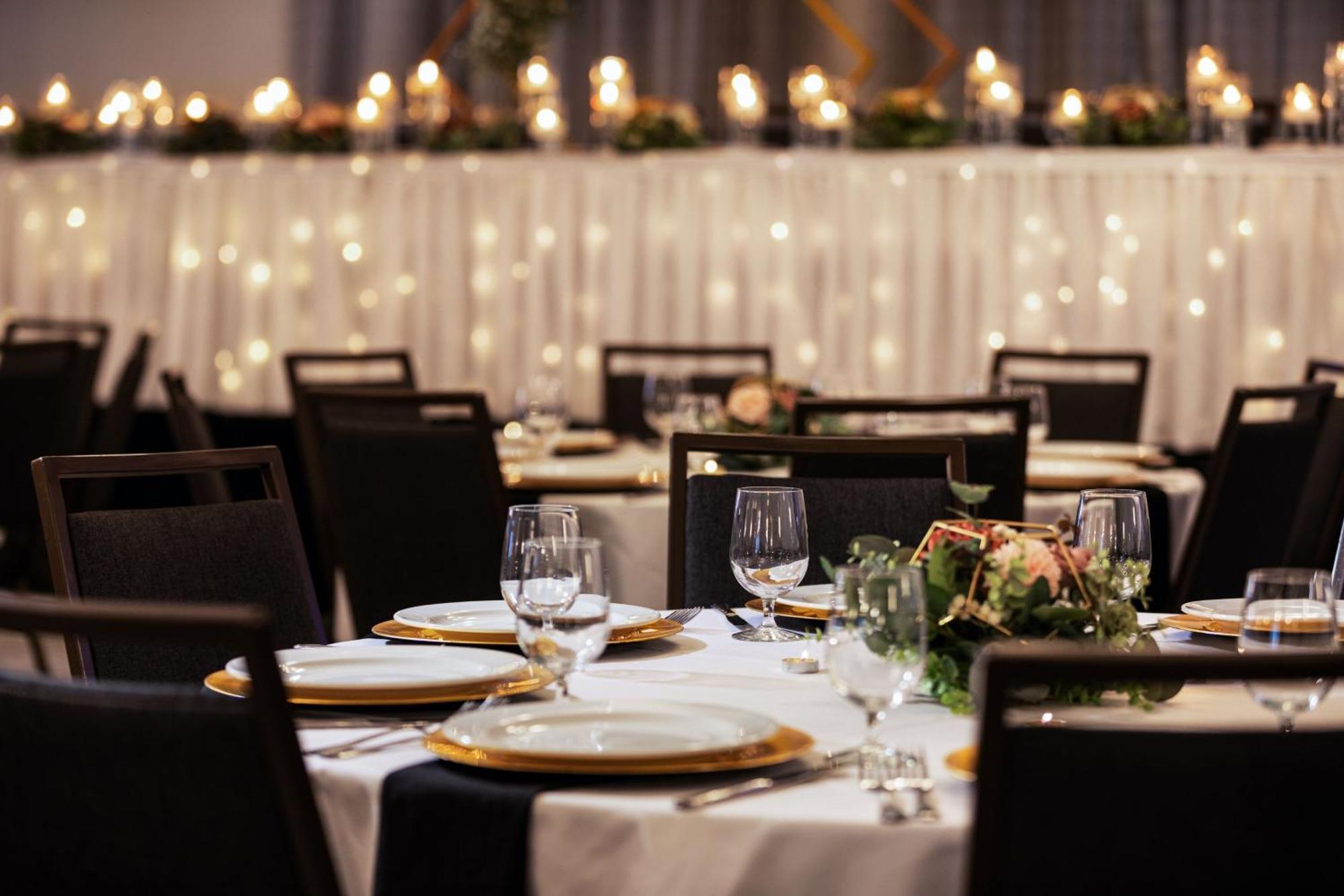 Courtyard Mankato Hotel & Event Center Extérieur photo